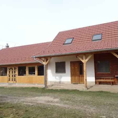 Apartamento őr-ség és őrségi őrangyal Mézeskalács *